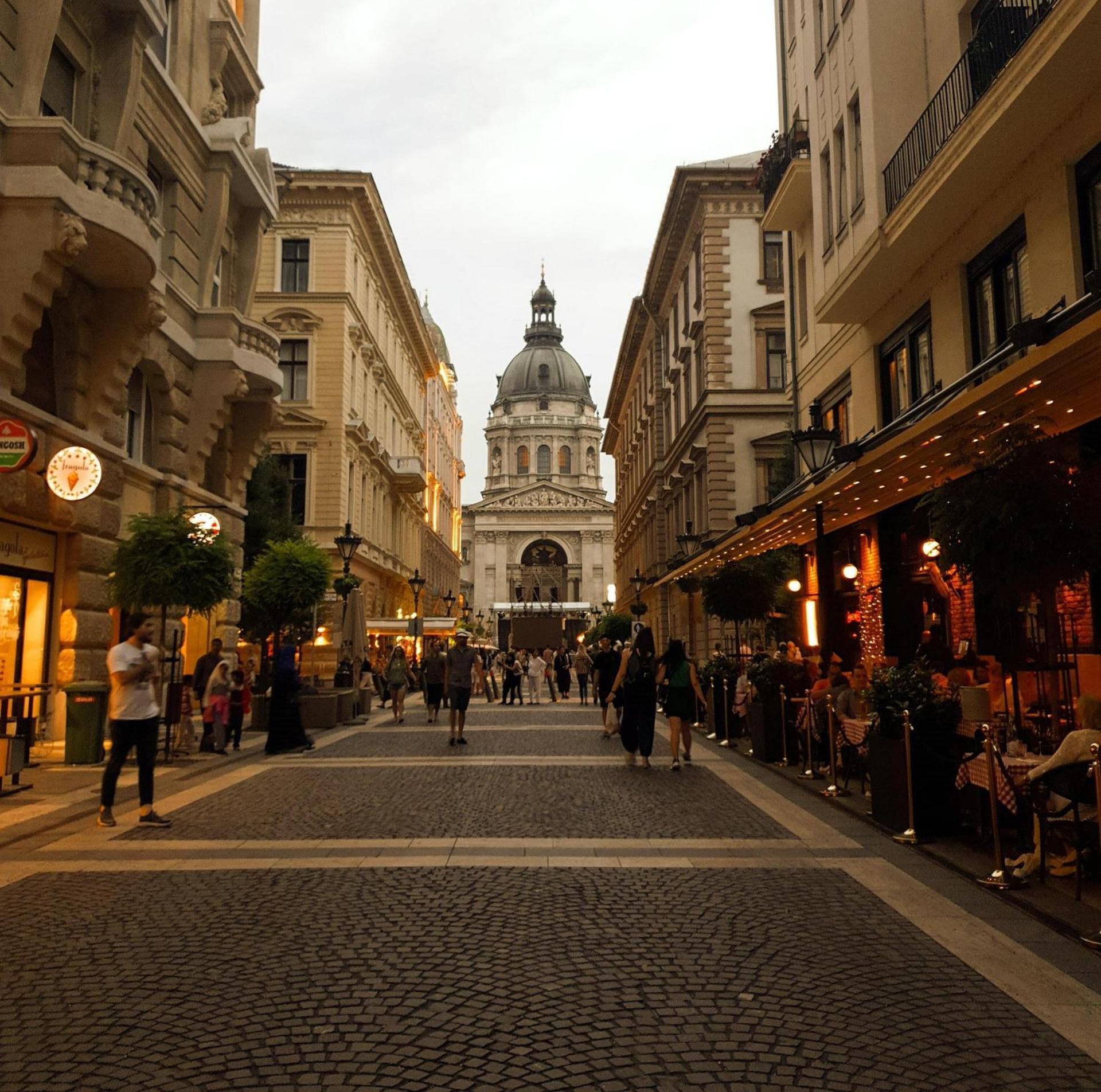 Kl31 - Location - Elegant Historic By Bqa Budapest